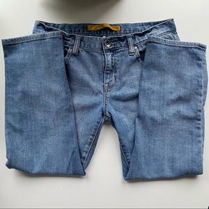 distressed low rise ankle cut refuge jeans